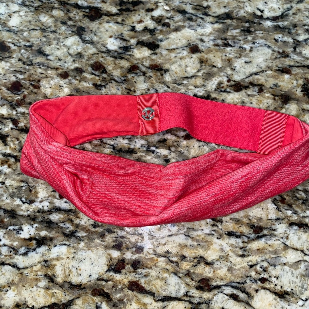 Lululemon pink headband